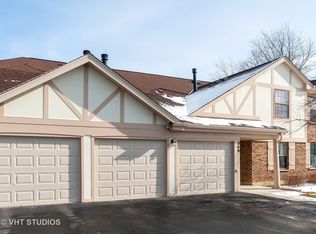 549 Greystone Ln APT A2, Wheeling, IL 60090