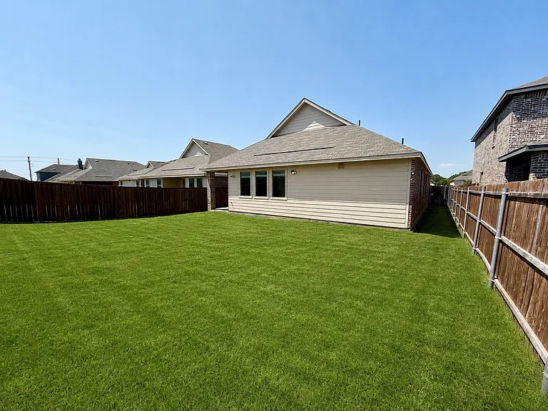 11424 Woody Creek Trl — Photo 18