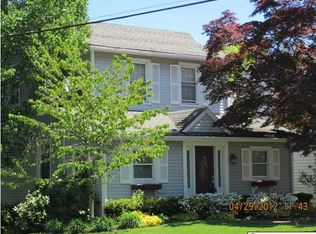 100 E River Rd, Rumson, NJ 07760