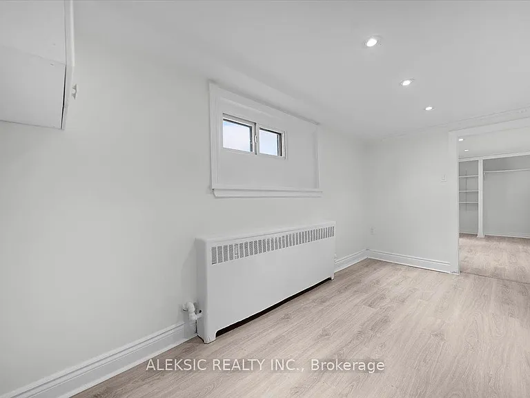 179 Thirtieth St — Photo 27
