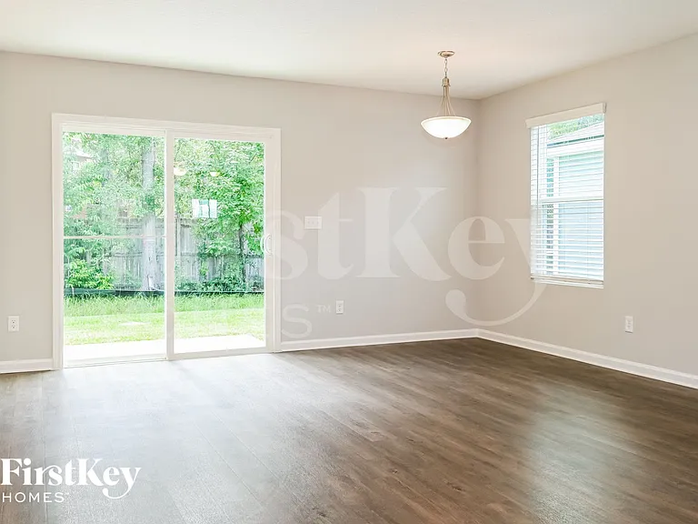11337 Margarets Landing Pl — Photo 5