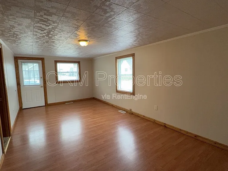 2324 N Buckeye St — Photo 3