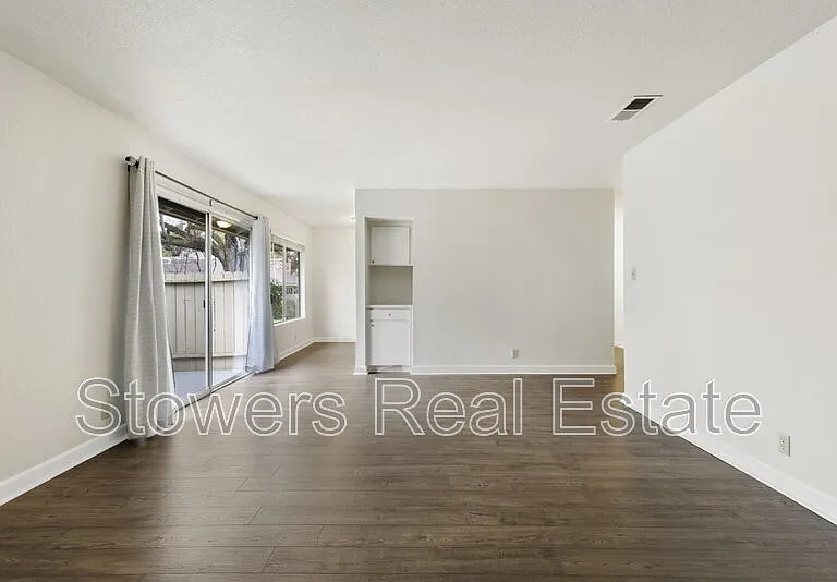 4260 Clayton Rd #11 — Photo 2