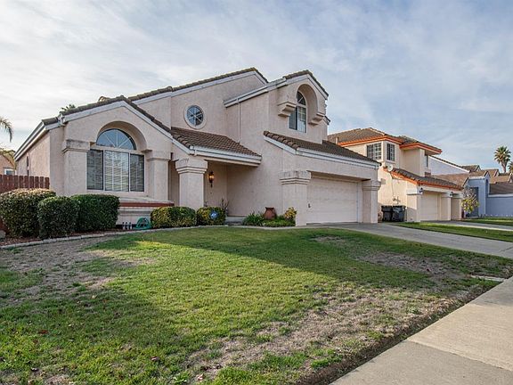 2nd image of 1109 Mayfield Circle