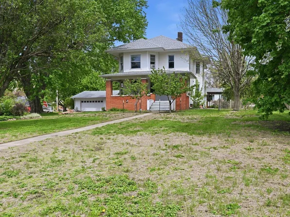 522 Broadway St, Carson, IA 51525