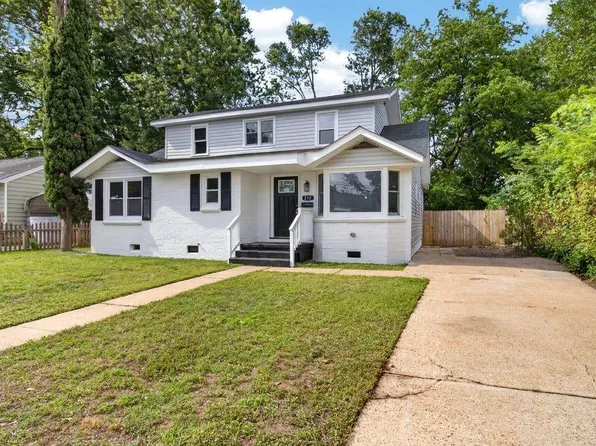 212 Boswell Dr, Hampton, VA 23669