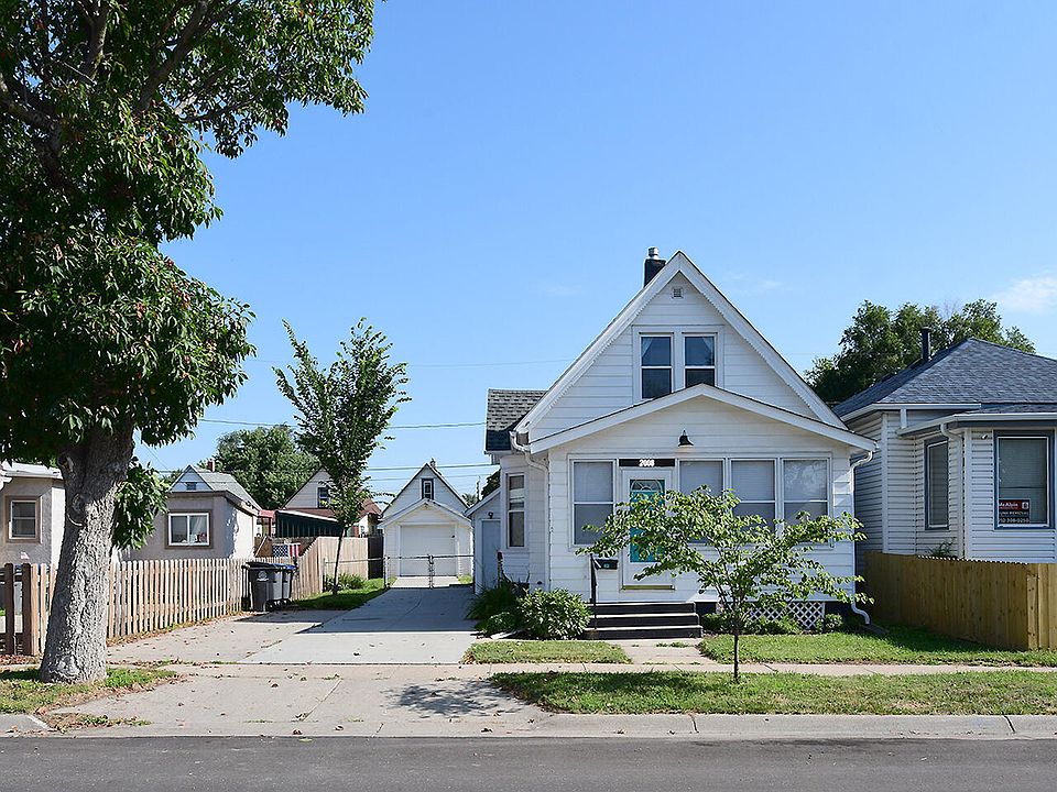 1st image of 2008 5th Ave