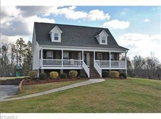 287 Crystal Ridge Dr, Lexington, NC 27295