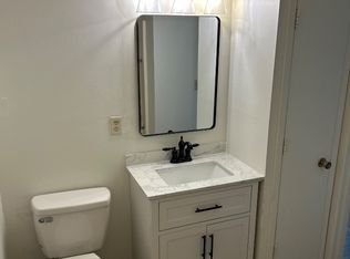 904 Baker St APT 4, Casey, IA 50048