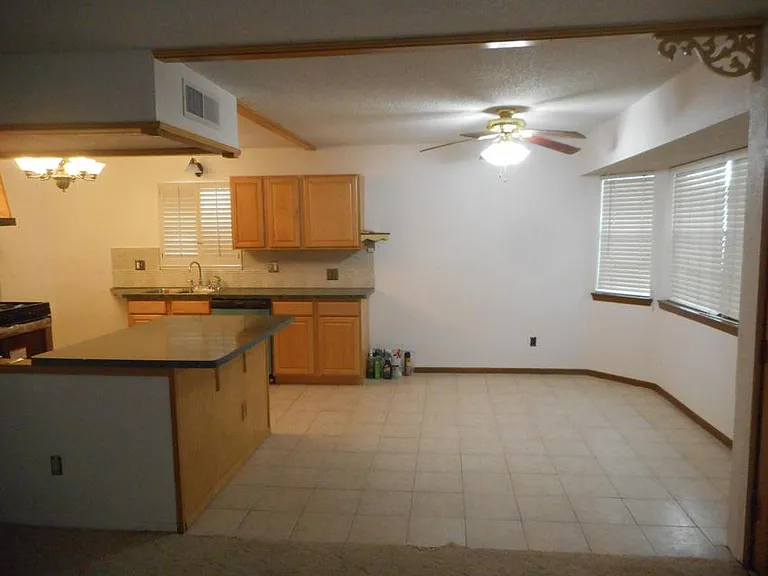 11316 Jack Cupit Ln — Photo 21