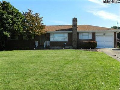 2471 Knollwood Ave, Poland, OH, 44514