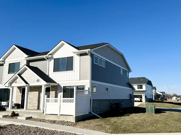 2663 SE Osier Ave, West Des Moines, IA 50265
