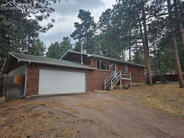 1005 W Lorraine Ave, Woodland Park, CO 80863