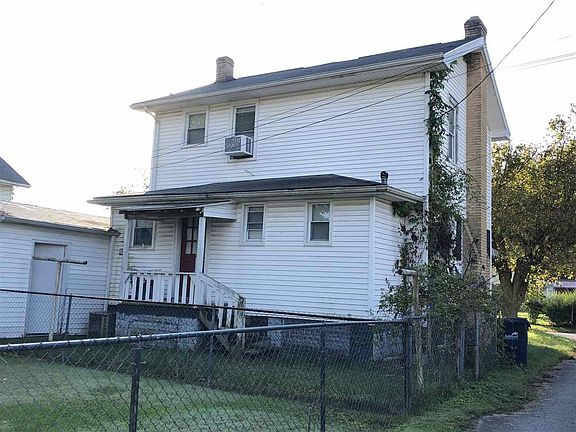3rd image of 1911 Crooks St