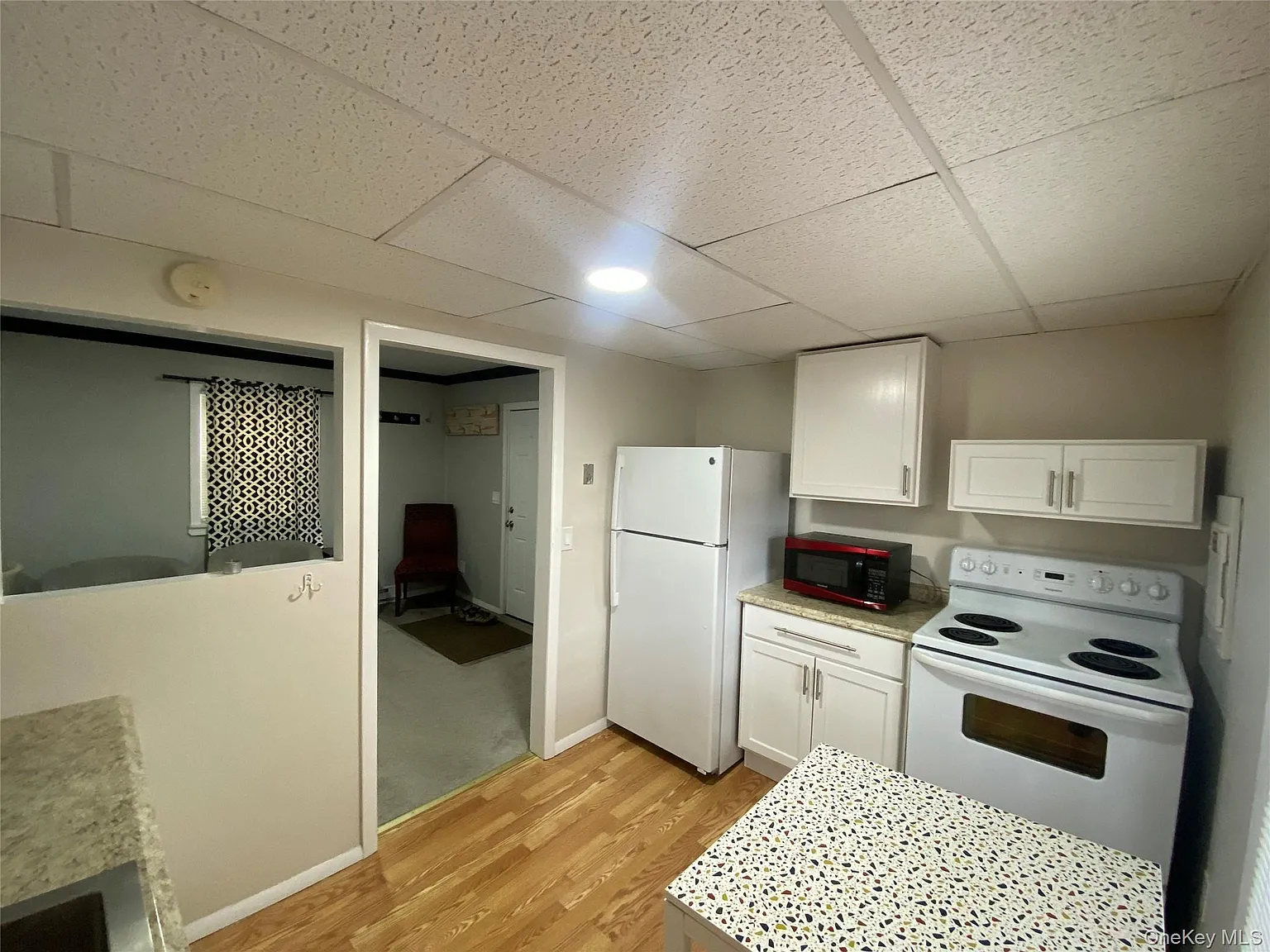Studio, 1.0 bath, 500 sqft, $1,750 — Photo 4