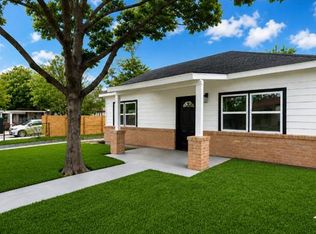 123 SW 19th St, San Antonio, TX 78207