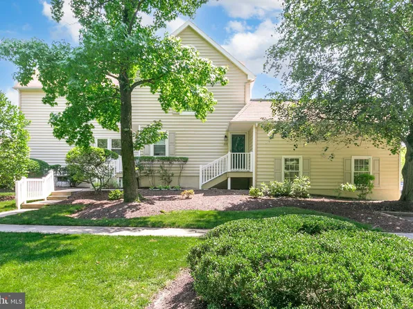 210 Society Hl, Cherry Hill, NJ 08003