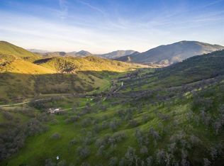 27540 E Trimmer Springs Rd, Sanger, CA 93657