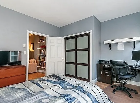 1810 Dorchester Ave #6 — Photo 3