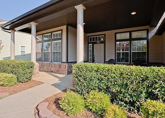 4th image of 2407 Moon Dance Ct