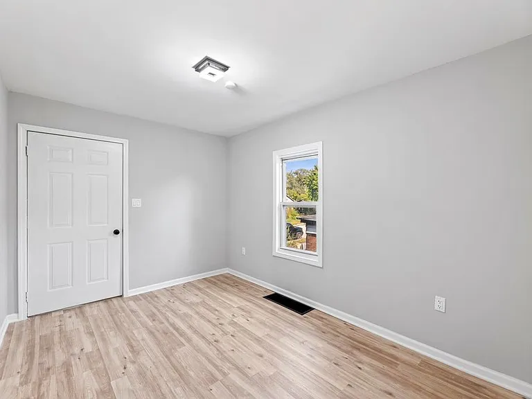 2053 Maryland St #1 — Photo 2
