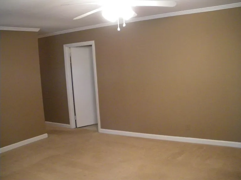 3145 Whitesell Dr — Photo 24