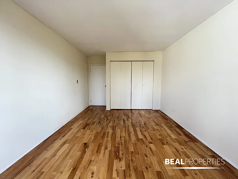 1446 N Dearborn St — Photo 44