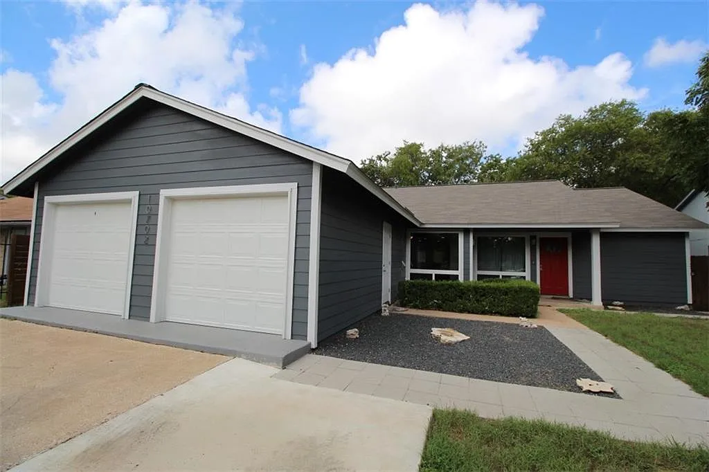 Building Photo - 10702 Lanshire Dr #B