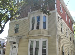 90 Penn St #2, Providence, RI 02909