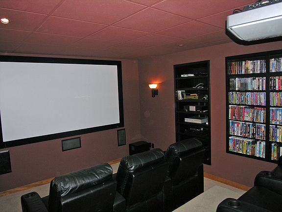 3rd image of 5756 Prospect Dr