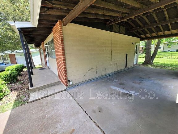4th image of 10249 Dacey Ct
