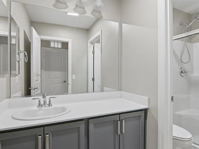 3158 Molinos Dr — Photo 36