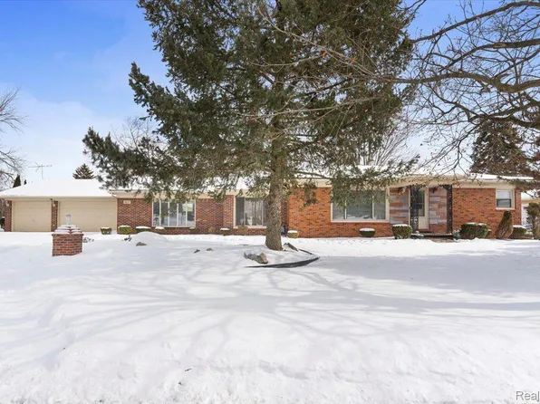 5037 Argonne St, Trenton, MI 48183