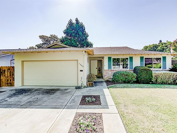 3rd image of 1562 Warbler Ave