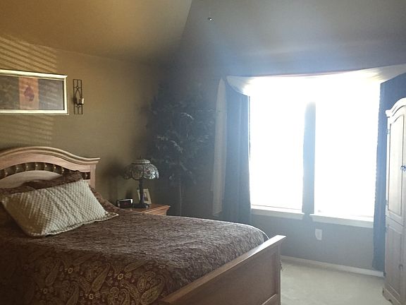 3rd image of 2104 Stuttgart Dr