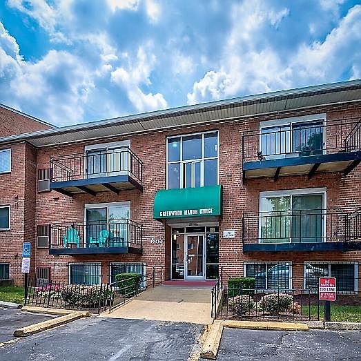 1st image of 2339 Green St SE #102