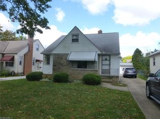 10252 Greenheath Dr, Parma Heights, OH 44130