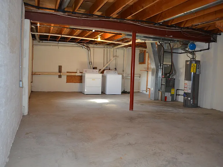 6300 Ervin Rd #70 — Photo 12