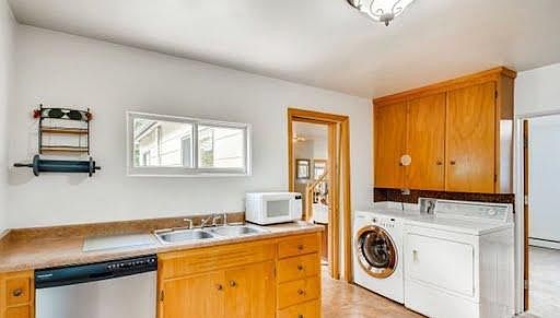 4th image of 516 Lincoln Ave #A