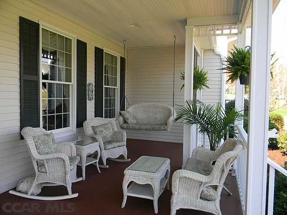 2nd image of 2430 Chatham Ct