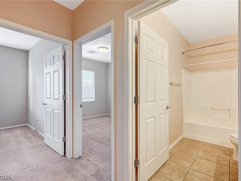 6868 Sky Pointe Dr #2115 — Photo 26