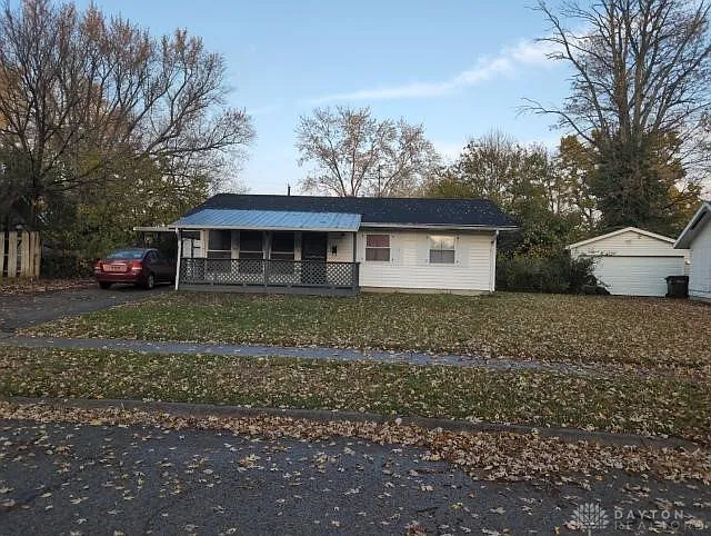 1220 Marot Dr photo 1