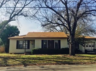 1413 Oliver St, Weatherford, TX 76086