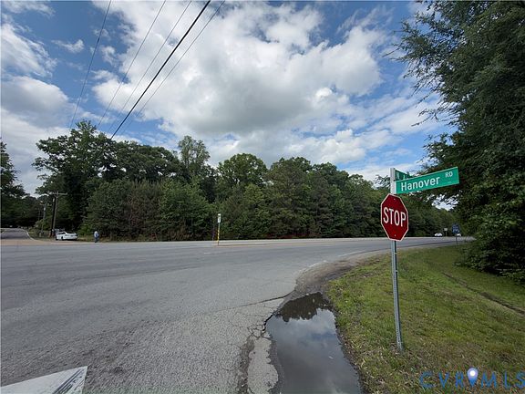 5th image of 610 N Airport Dr Lot 2