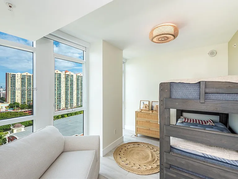 400 Sunny Isles Blvd #1518 — Photo 21