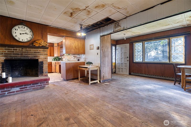 4th image of 634 South Beach Road