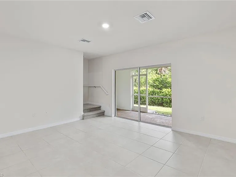 15535 Wildflower Cir — Photo 10