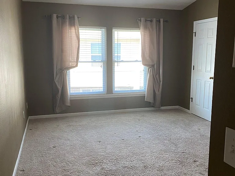 13012 Springs Manor Dr — Photo 21