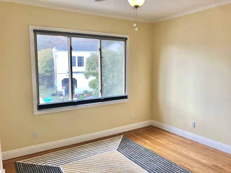 730 Myra Way — Photo 21