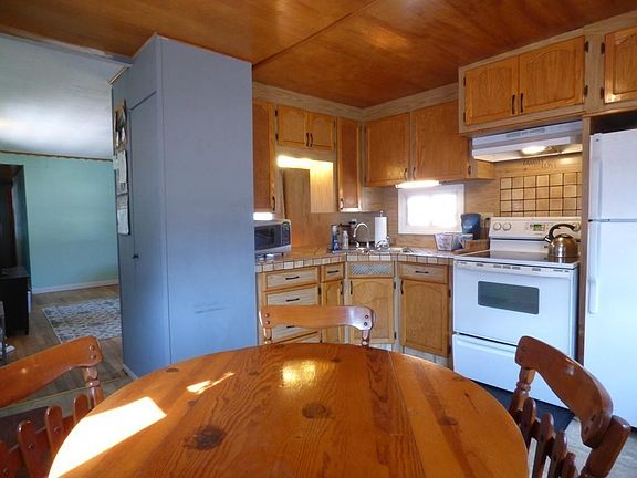 4th image of 276 Lunenburg St Lot 17